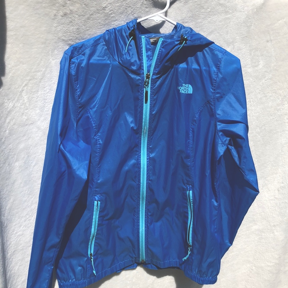 Women’s The North Face windbreaker